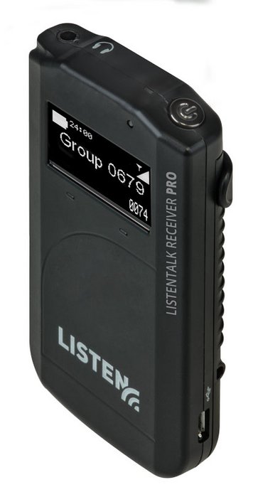 Am Empfänger LKR-11 lassen sich ListenTALK-Kopfhörer oder eigene Smartphone-Kopfhörer an den 3.5mm Klinkenstecker anschliessen.